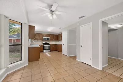 1219 Bell Rock Circle, Pflugerville, TX 78660 - Photo 5