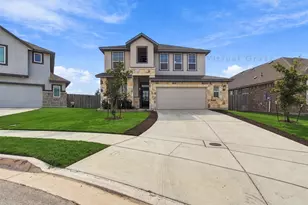 1056 Slight St, New Braunfels, TX 78130 - Photo 1