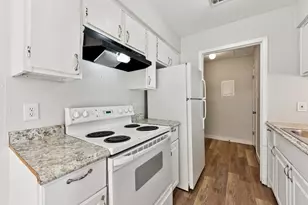 1210 Southport Dr, Austin, TX 78704 - Photo 15