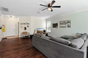 5921 Adair Dr, Austin, TX 78754 - Photo 17