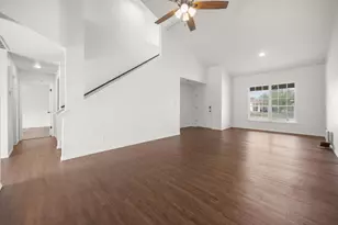 230 San Felipe Dr, Kyle, TX 78640 - Photo 5