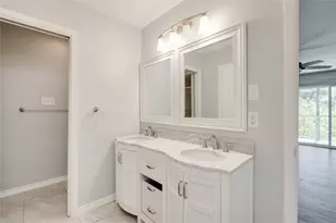 801 Grassy Knoll, Horseshoe Bay, TX 78657 - Photo 9