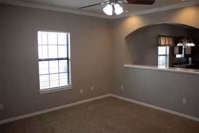 208 Shaw Street, Taylor, TX 76574 - Photo 7