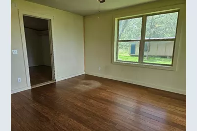 127 Iroquois Drive, Smithville, TX 78957 - Photo 5