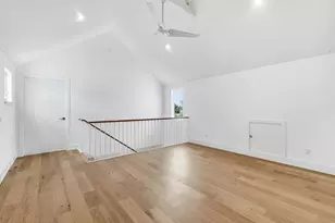 420 S Brazos St, Lockhart, TX 78644 - Photo 23