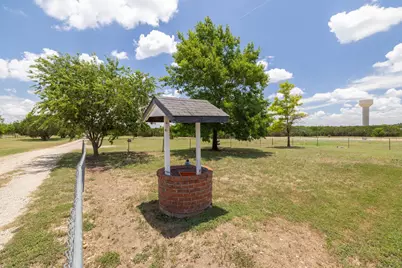 1959 County Road 200, Liberty Hill, TX 78642 - Photo 15