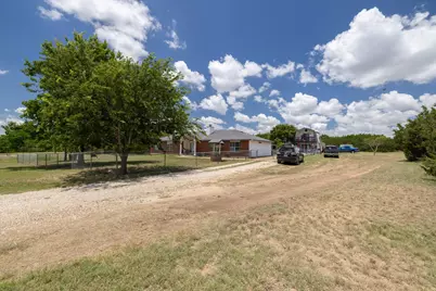 1959 County Road 200, Liberty Hill, TX 78642 - Photo 9
