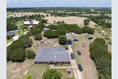 1959 County Road 200, Liberty Hill, TX 78642 - Photo 17