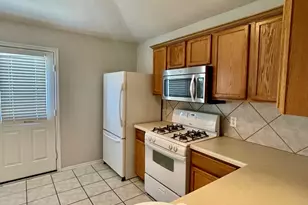 112 Cowboy Cove, Kyle, TX 78640 - Photo 7