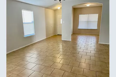 112 Cowboy Cove, Kyle, TX 78640 - Photo 3