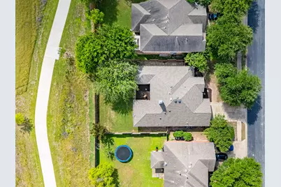 2206 Hayfield Square, Pflugerville, TX 78660 - Photo 27
