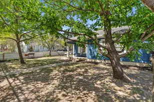 1910 Kinney Ave, Austin, TX 78704 - Photo 3