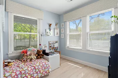 1910 Kinney Avenue, Austin, TX 78704 - Photo 11