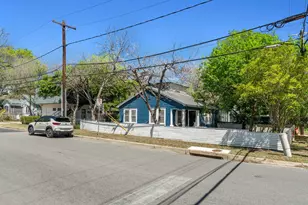 1910 Kinney Ave, Austin, TX 78704 - Photo 23