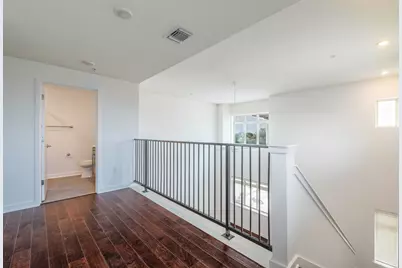 6700 Menchaca Rd Road #22, Austin, TX 78745 - Photo 9