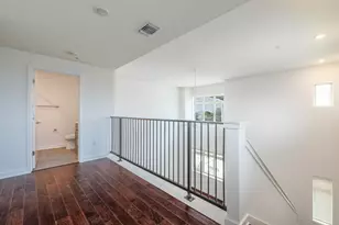 6700 Menchaca Rd Rd, Austin, TX 78745 - Photo 9