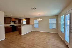 291 Gina Dr, Kyle, TX 78640 - Photo 11