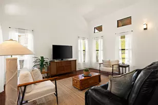 5605 McCarty Ln, Austin, TX 78749 - Photo 3