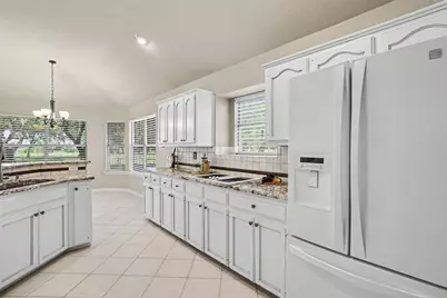 30107 Hamlet Circle, Georgetown, TX 78628 - Photo 15