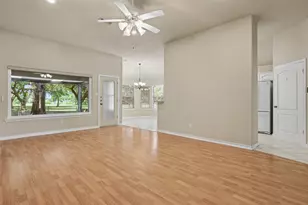 30107 Hamlet Cir, Georgetown, TX 78628 - Photo 5