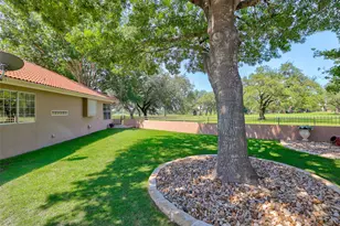 30107 Hamlet Cir, Georgetown, TX 78628 - Photo 33