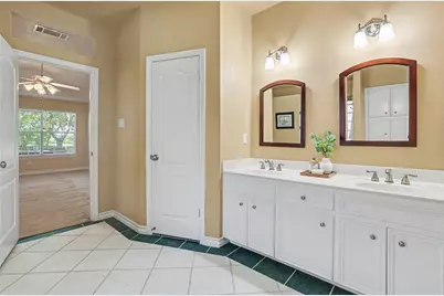 30107 Hamlet Circle, Georgetown, TX 78628 - Photo 21