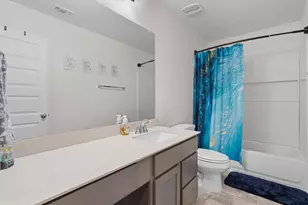 212 Katie Elder Dr, Jarrell, TX 76537 - Photo 31