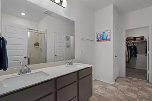 212 Katie Elder Dr, Jarrell, TX 76537 - Photo 17