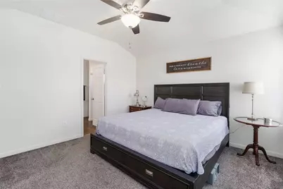 300 Camellia Drive, Hutto, TX 78634 - Photo 17