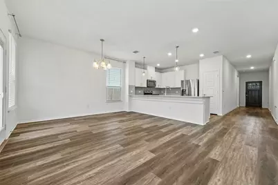 7712 Libretto Lane, Austin, TX 78744 - Photo 7