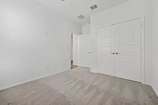 7712 Libretto Ln, Austin, TX 78744 - Photo 15