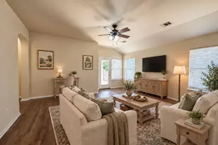 3403 Rod Carew Dr, Round Rock, TX 78665 - Photo 5