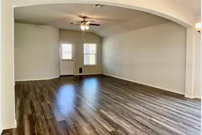 1828 T H Johnson Drive, Taylor, TX 76574 - Photo 7