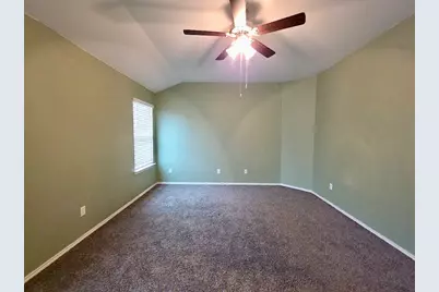 1828 T H Johnson Drive, Taylor, TX 76574 - Photo 9