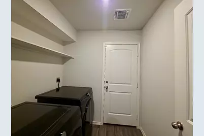 1828 T H Johnson Drive, Taylor, TX 76574 - Photo 17