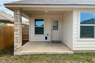 1828 T H Johnson Dr, Taylor, TX 76574 - Photo 19