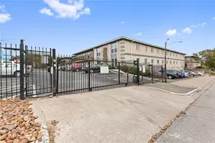 2401 Manor Rd, Austin, TX 78722 - Photo 13