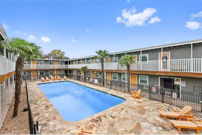 2401 Manor Road #216, Austin, TX 78722 - Photo 11
