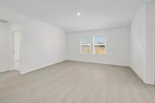 105 Arbordale St, Georgetown, TX 78628 - Photo 5