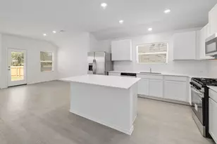 105 Arbordale St, Georgetown, TX 78628 - Photo 3