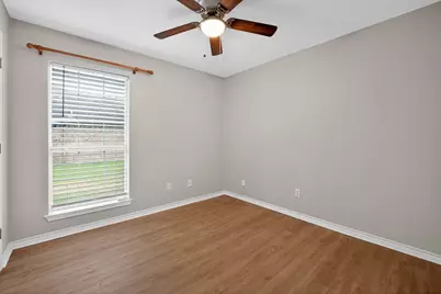 102 Hummingbird Lane, Lockhart, TX 78644 - Photo 21