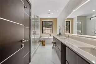 3206 Marshall Ave, Lago Vista, TX 78645 - Photo 17