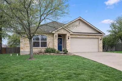 119 E Wildflower Boulevard, Marble Falls, TX 78654 - Photo 5