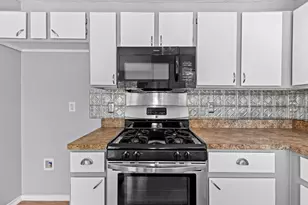 2300 Dowd Ln, Austin, TX 78728 - Photo 17