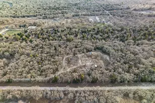 390 Christensen Rd, Elgin, TX 78621 - Photo 17