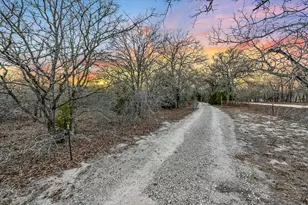 390 Christensen Rd, Elgin, TX 78621 - Photo 3