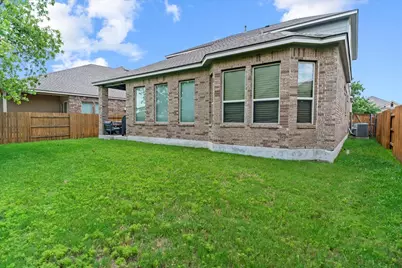 916 Isaias Drive, Leander, TX 78641 - Photo 5