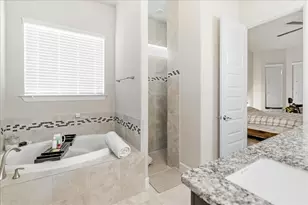 916 Isaias Dr, Leander, TX 78641 - Photo 25