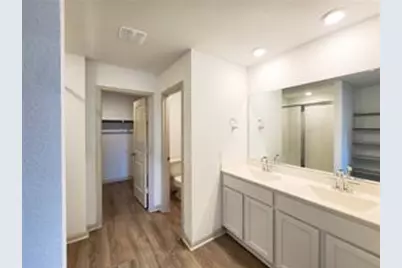 110 Fort Clark Springs Drive, Hutto, TX 78634 - Photo 9