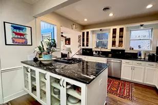 807 Leonard St, Austin, TX 78705 - Photo 13